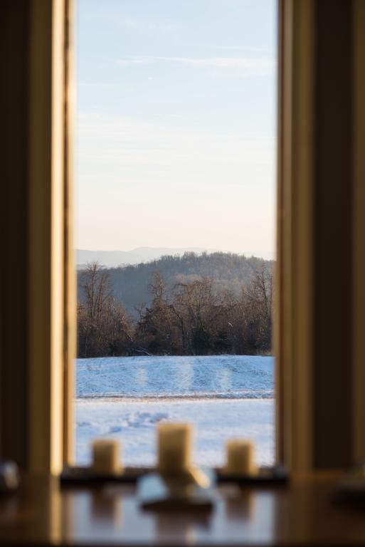 Antietam Overlook Farm Rohrersville Room photo